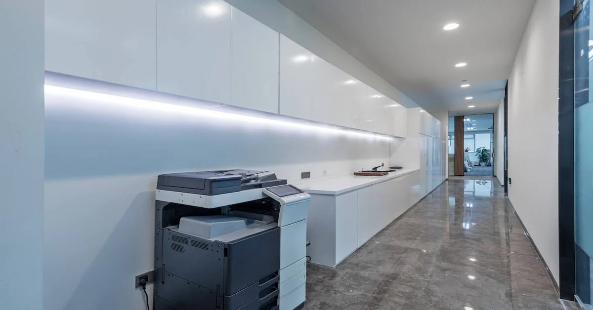 Production Books Practical Printers - Gorgeous Mountain Photo - 8K